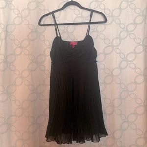 Betsy Johnson Intimates Black Pleated Chiffon Nighty
